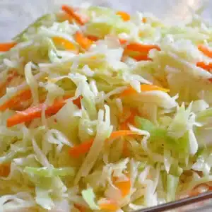 Салат с капустой